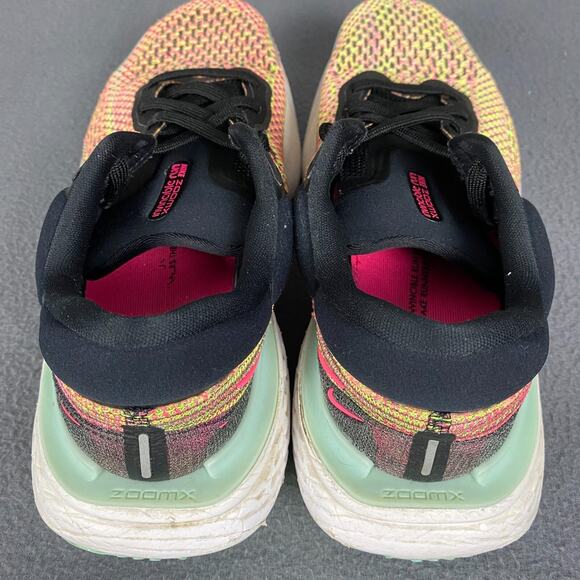 Nike ZoomX Invincible Run Flyknit DJ5926-700 Sneaker Women 8.5 Volt Bright Mango - Picture 5 of 10